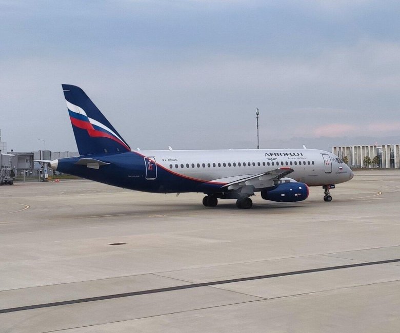 Sukhoi superjet 100 аэрофлот
