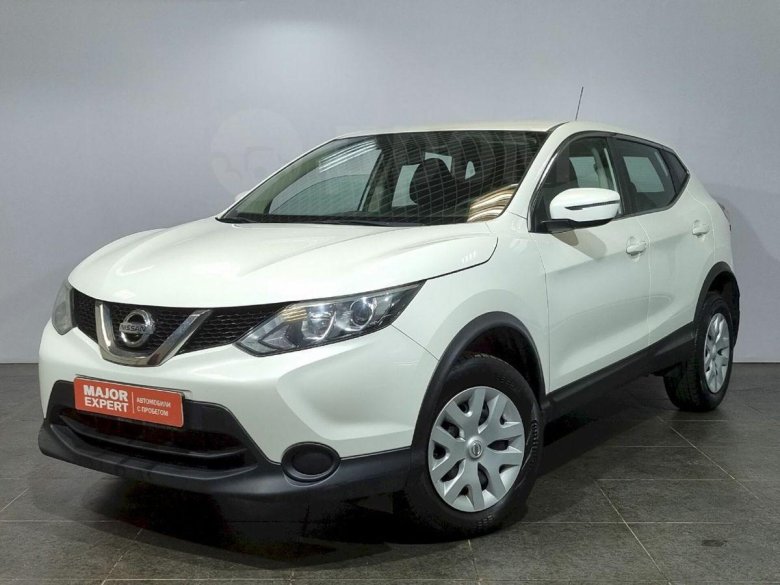 Nissan qashqai 2015