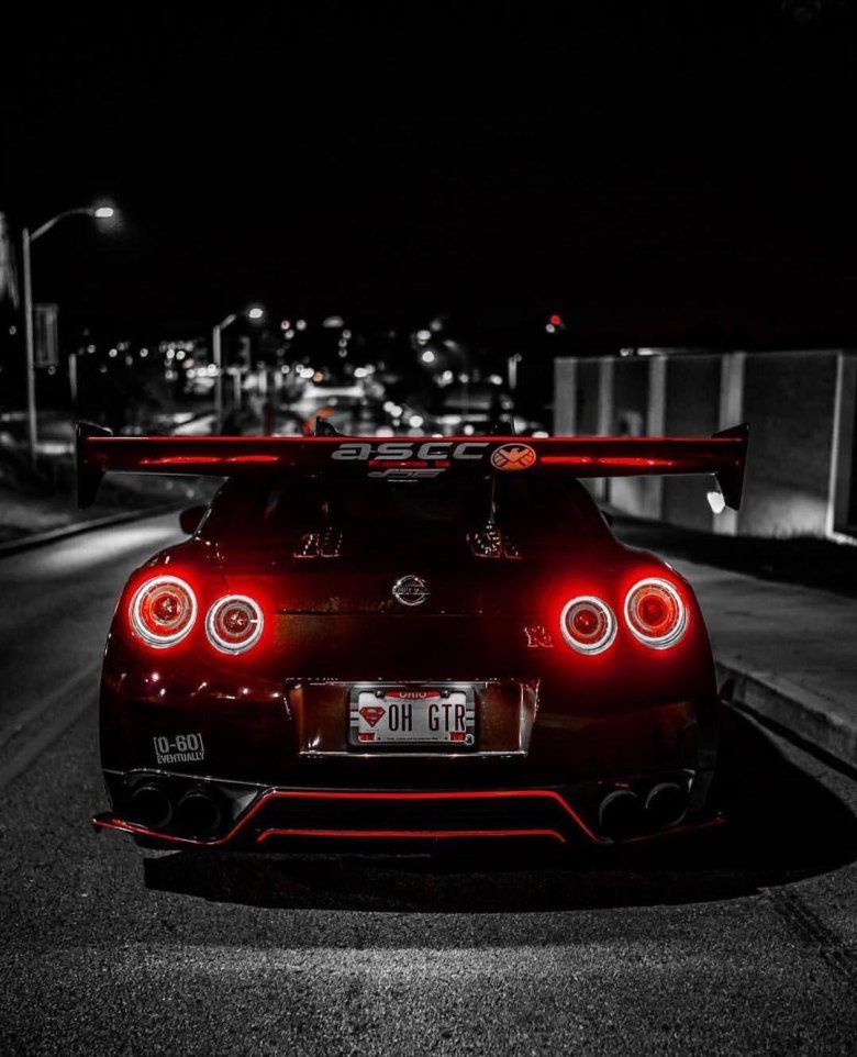 Ниссан гтр 35 ночью