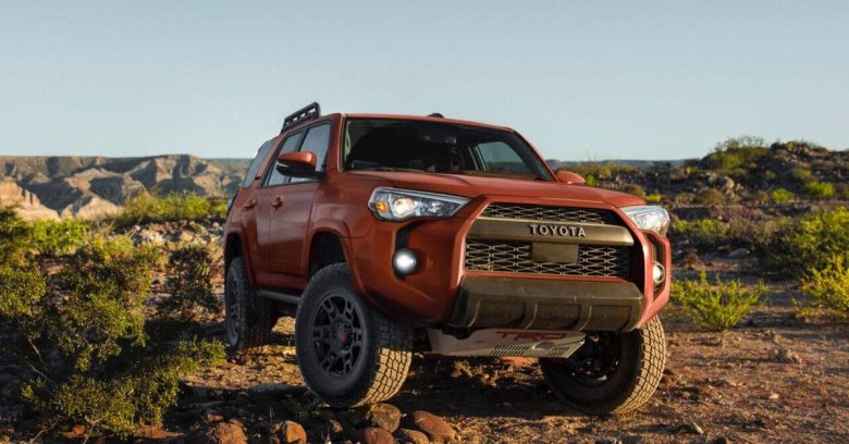 Новый внедорожник тойота