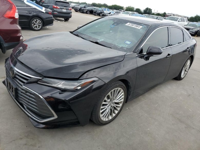 Toyota avalon 2022 черная