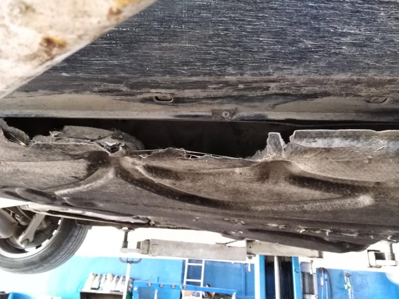 Защита днища мерседес w212