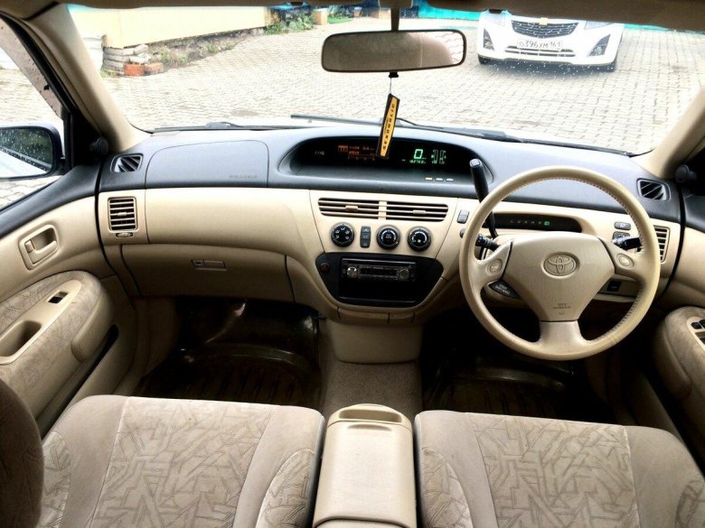 Toyota виста ардео