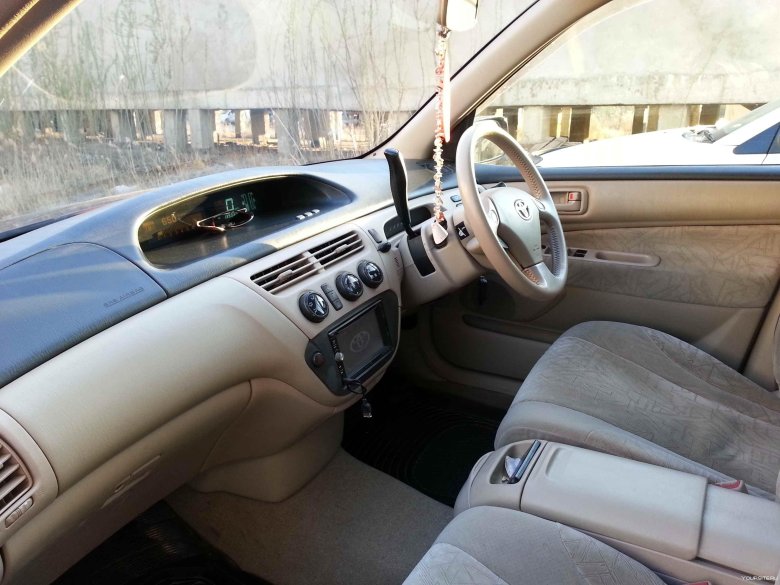 Тойота виста ардео салон