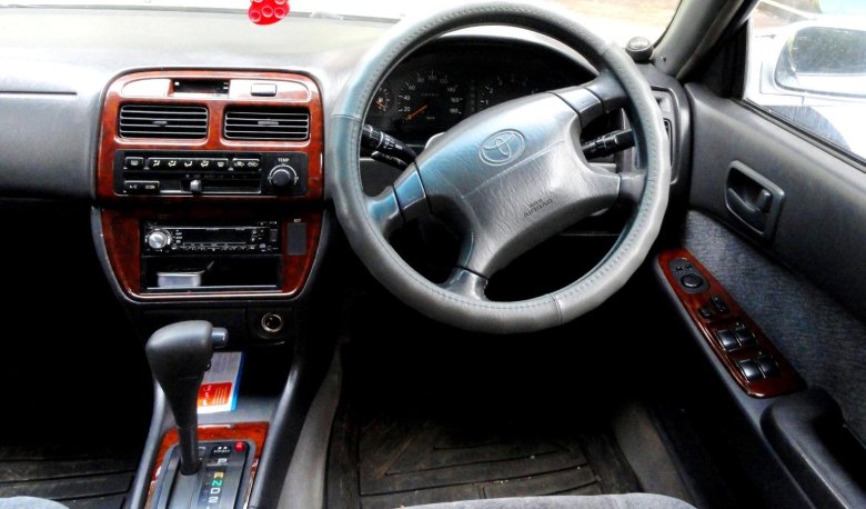 Toyota vista 1997 салон