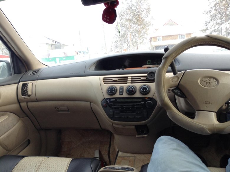 Toyota vista ardeo 2000