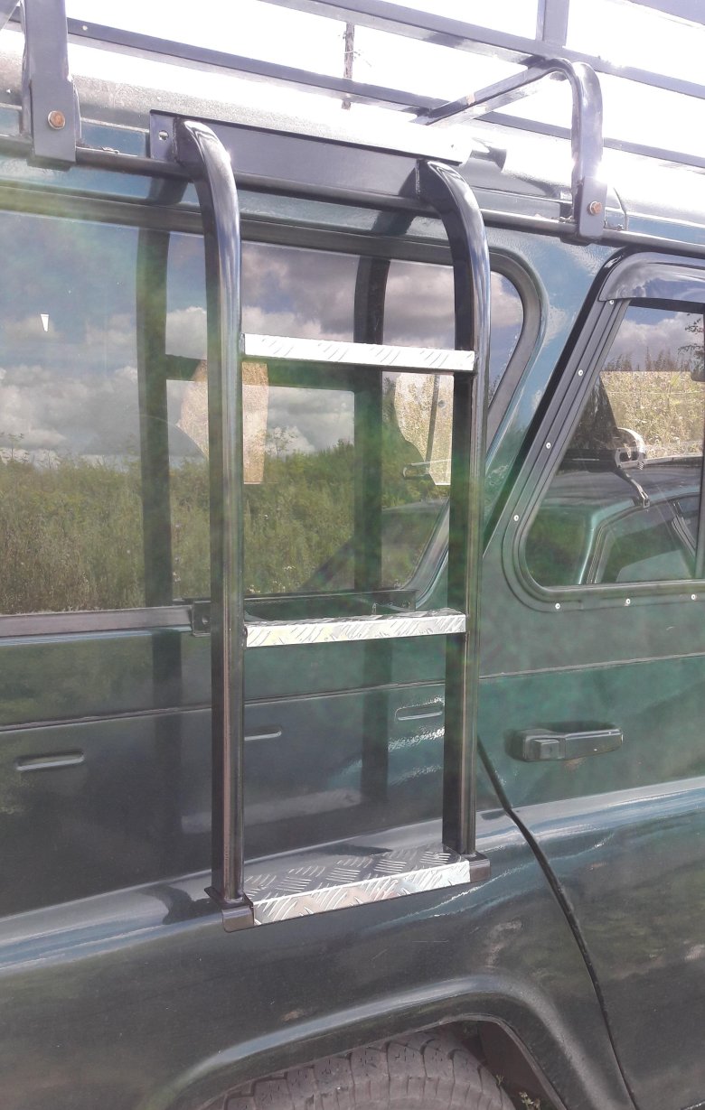 Лестница боковая уаз хантер