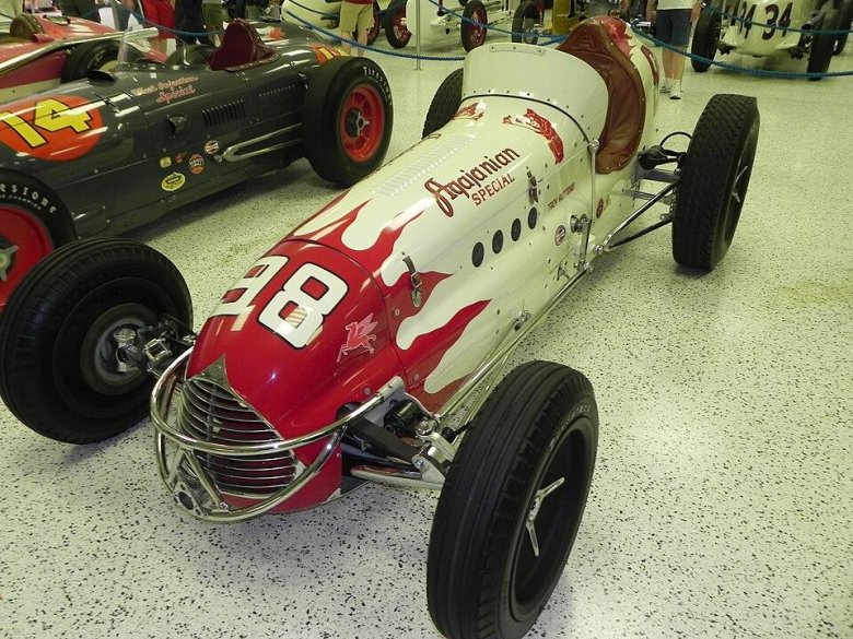 Indianapolis motor speedway museum