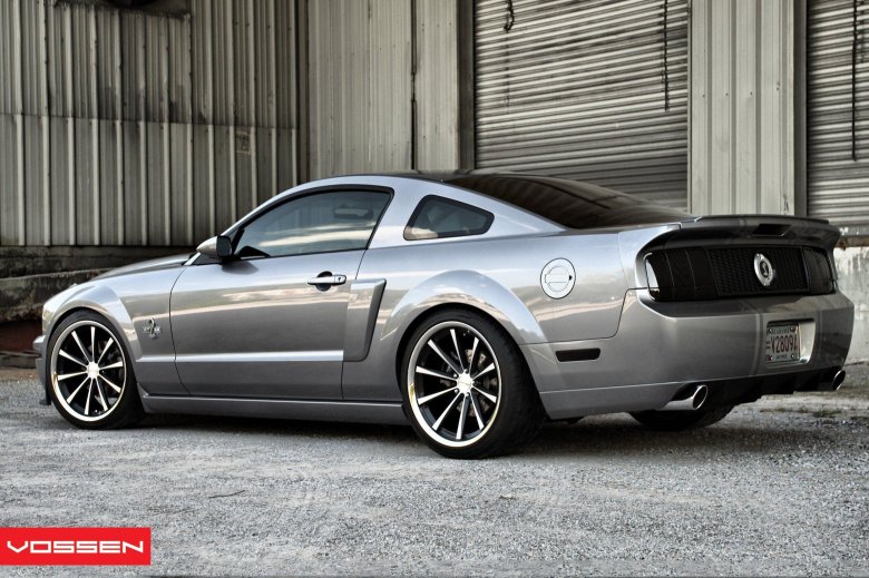 Ford mustang gt 2006 bodykits