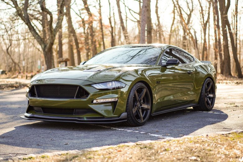 Ford mustang 5