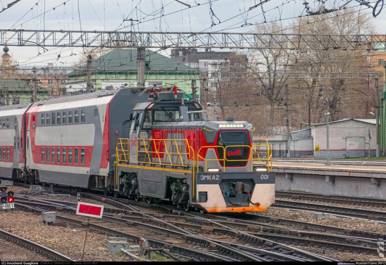 Маневровый тепловоз тэм18дм