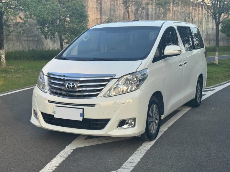 Тойота альфард