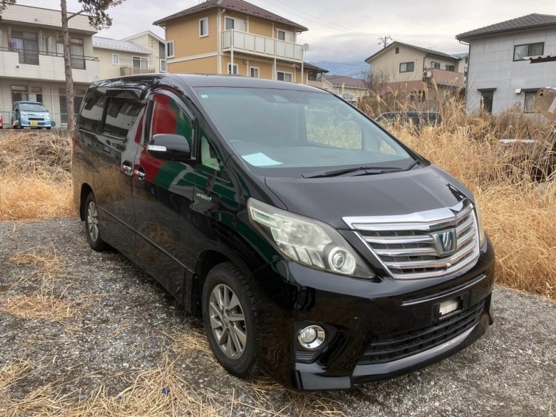 Тойота альфард 2013 года