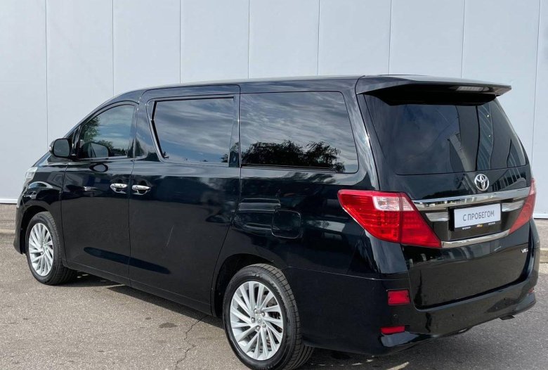 Тойота альфард 2012г