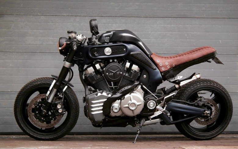 Yamaha vmax cafe racer