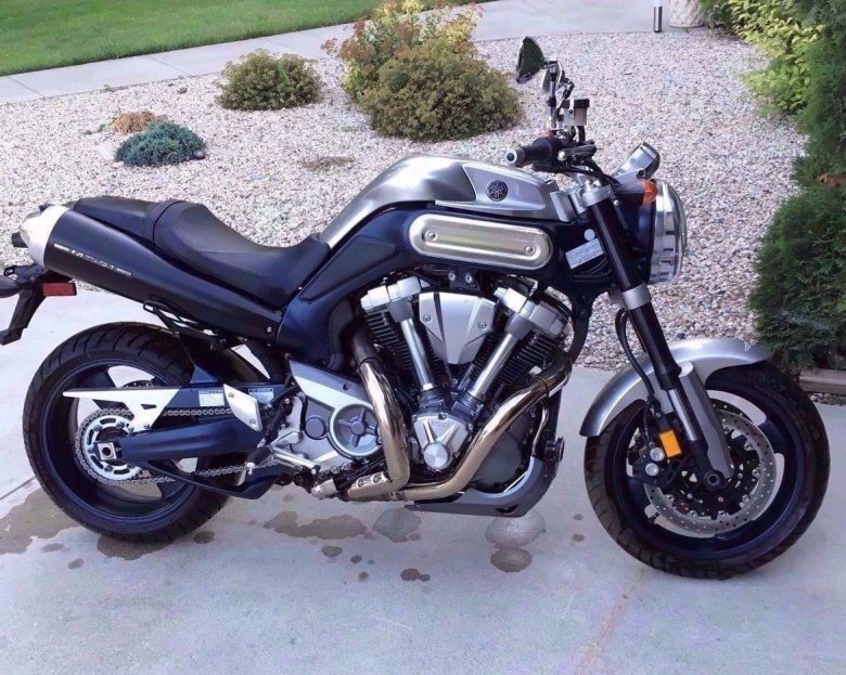Мотоцикл yamaha