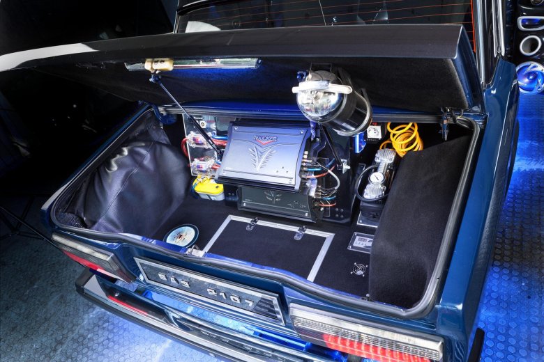 Ваз 2107 автозвук багажник