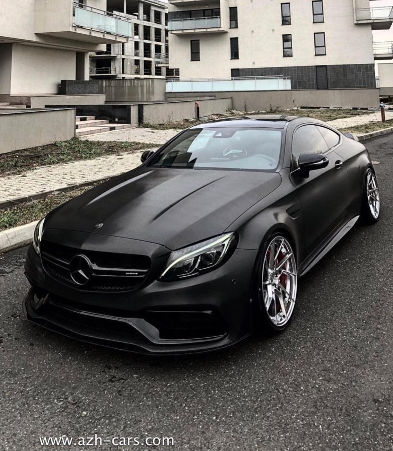 Мерседес бенц amg 63 черный