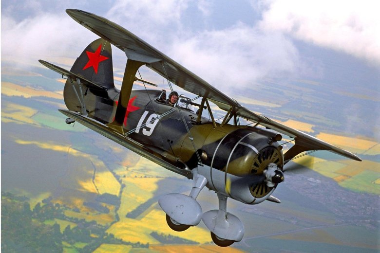 Истребитель биплан и 15