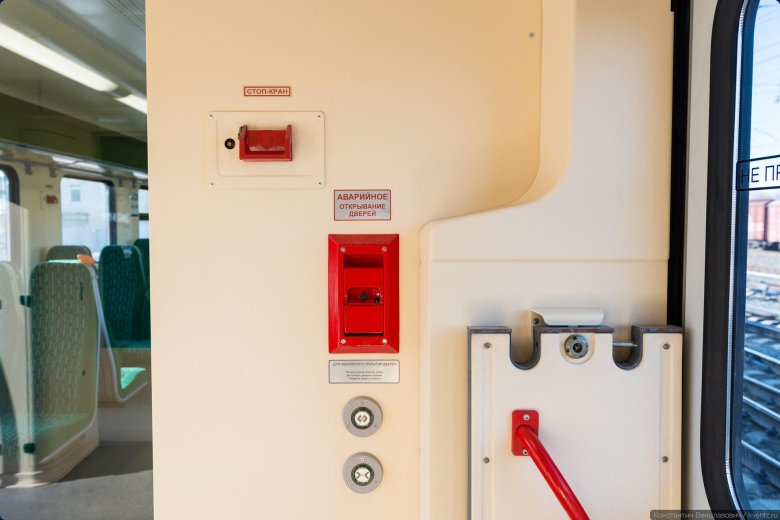 Электропоезд ласточка