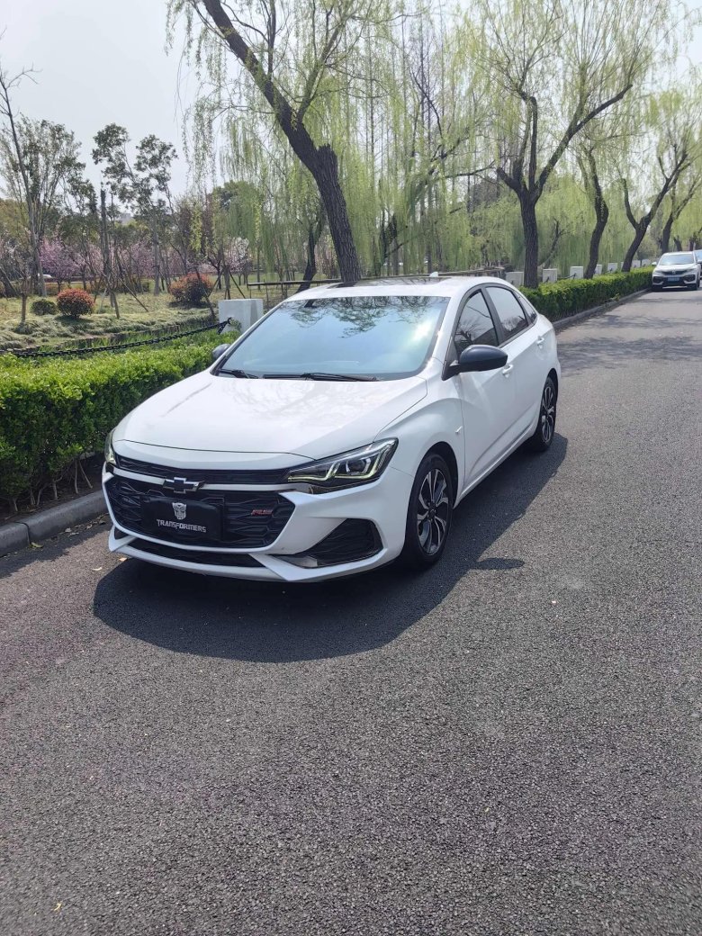 Шевроле круз 2020