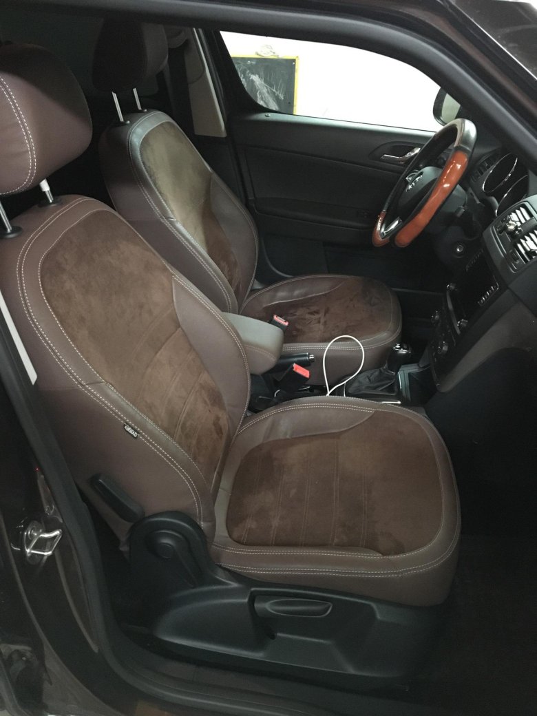 Кожаный салон шкода йети