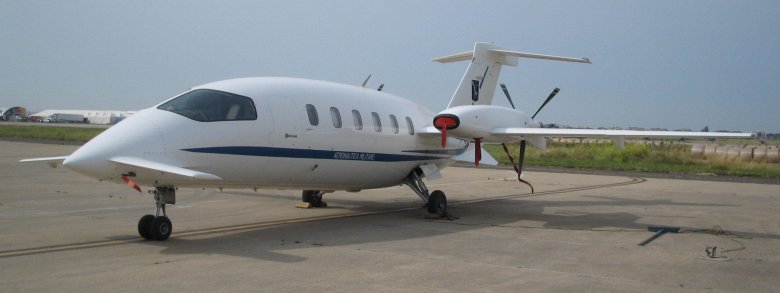 Piaggio p180