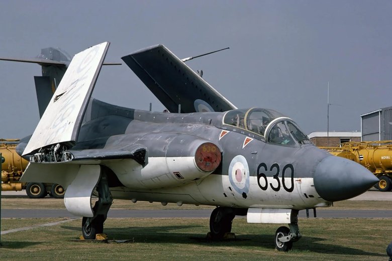 Блэкберн буканир