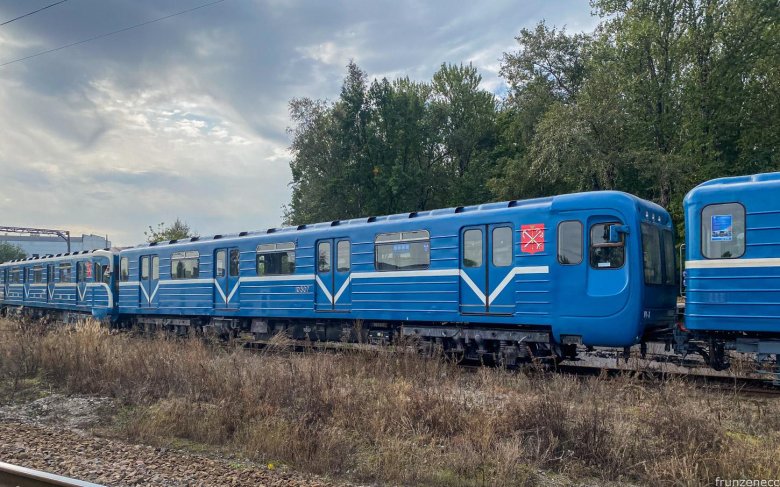 Вагон метро типа еж3