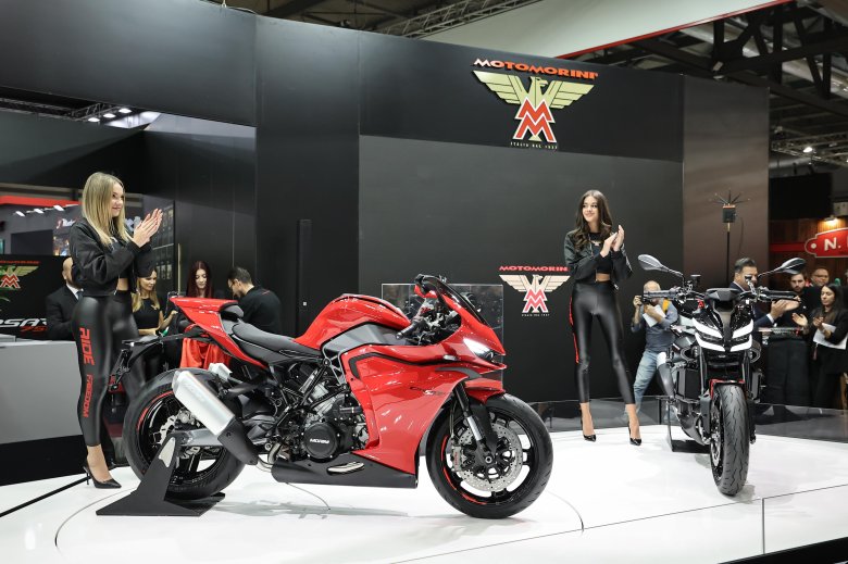 Мотоцикл новый