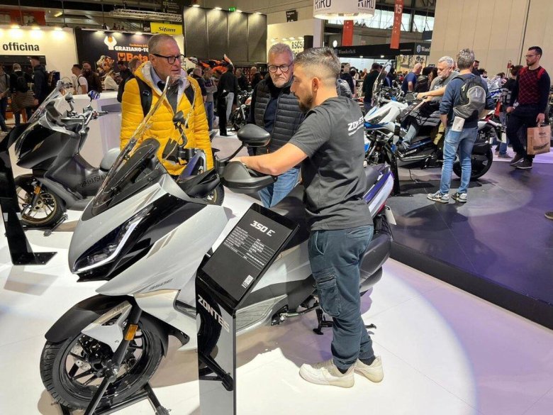 Honda forza 300 2020