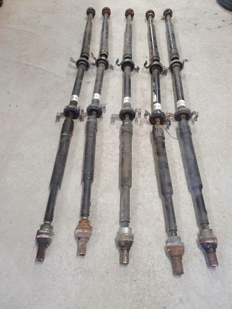 Карданный вал мерседес виано