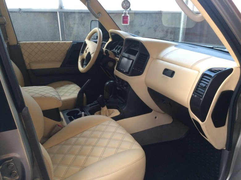 Тюнинг салона паджеро 2