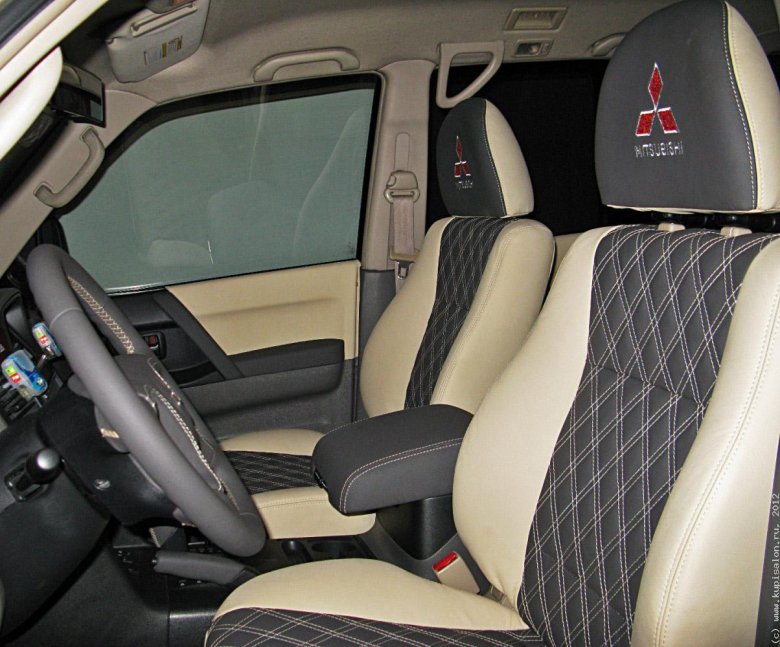 Тойота ленд крузер 200 перешитый салон