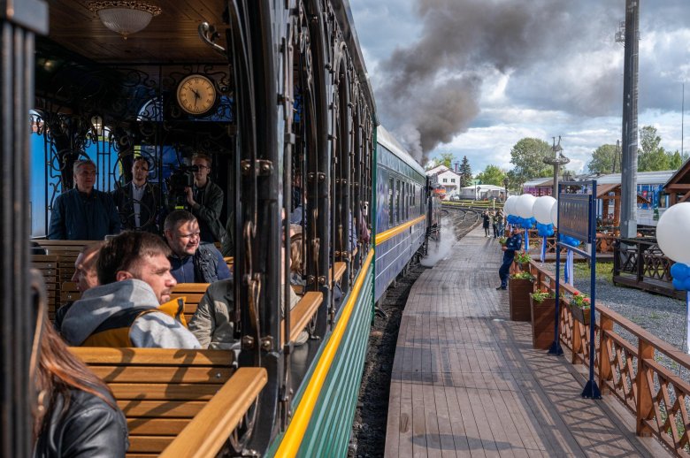 Ретропоезд рускеальский экспресс сортавала рускеала