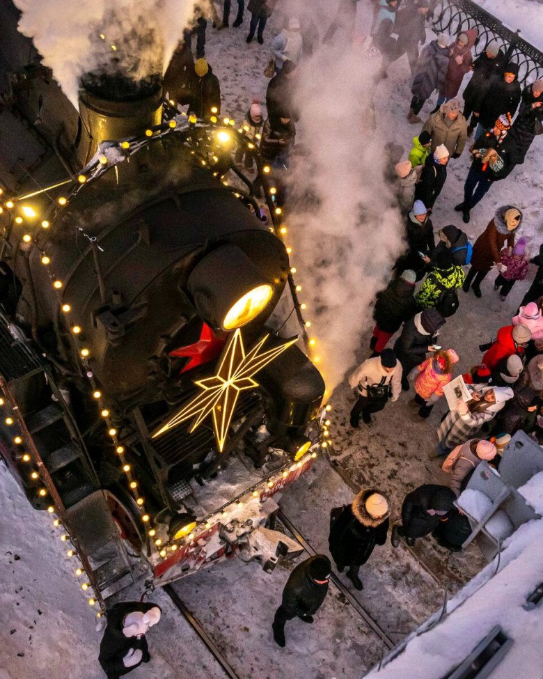 Новогодние поезда