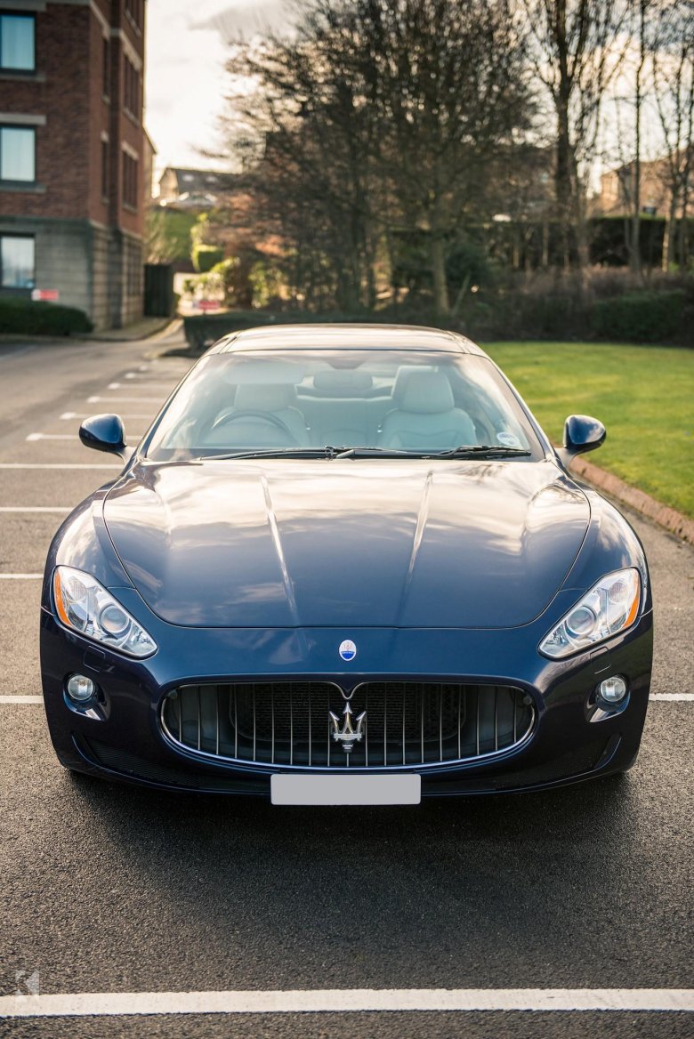 Maserati gran turismo s 2009