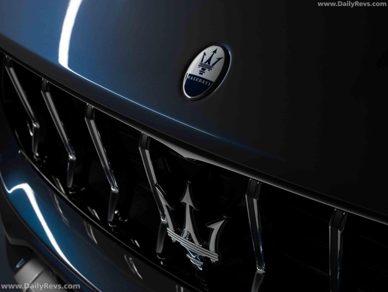 Maserati levante gt hybrid