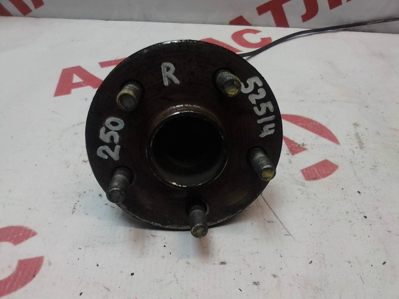 Ступица тойота королла е150