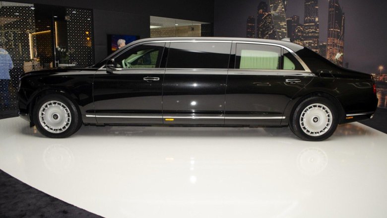 Лимузин аурус