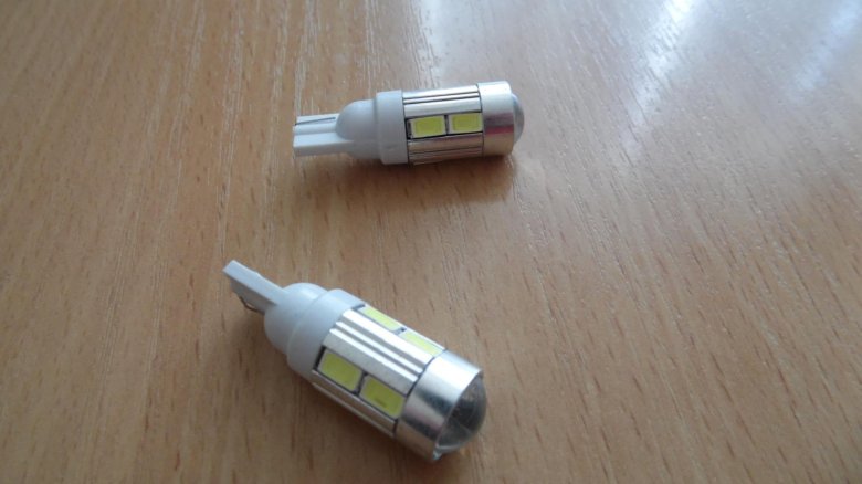 Лампа светодиодная автомобильная