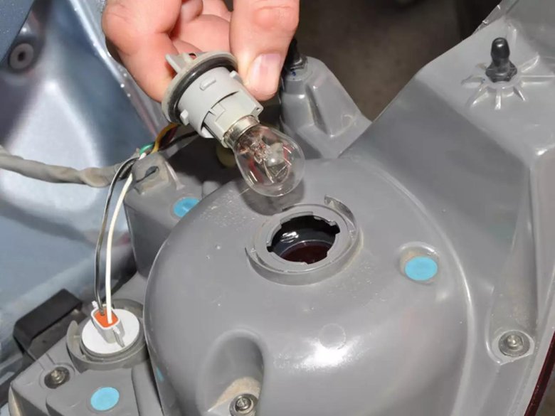 Лампа габарита фонаря шевроле круз