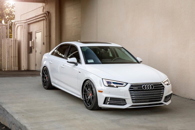 Audi a 4 b 9 s line