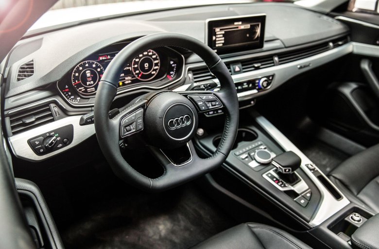 Ауди а4 b9 салон