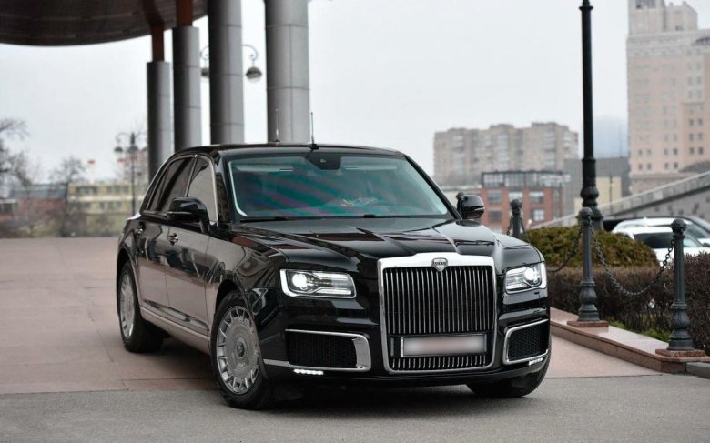 Машина aurus senat