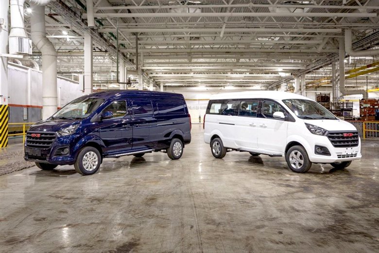 Коммерческие автомобили