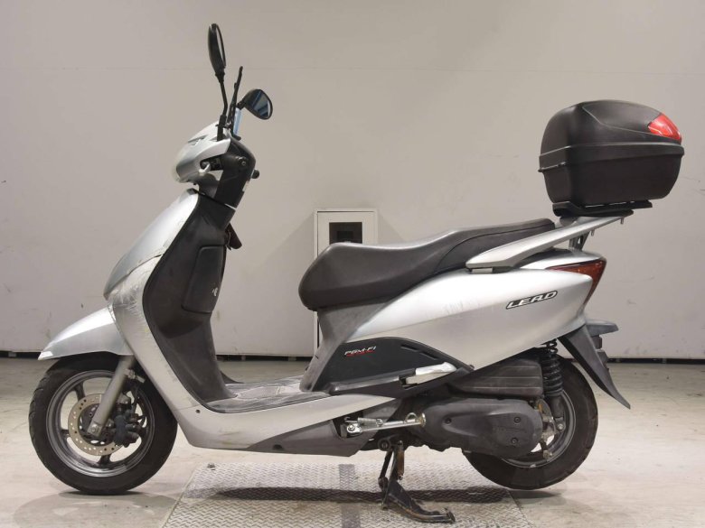 Скутер хонда 125