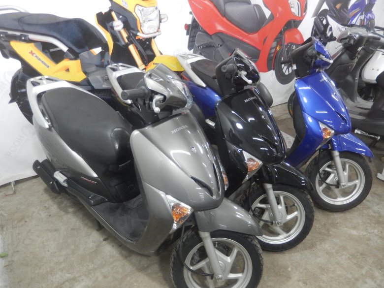 Мопед honda