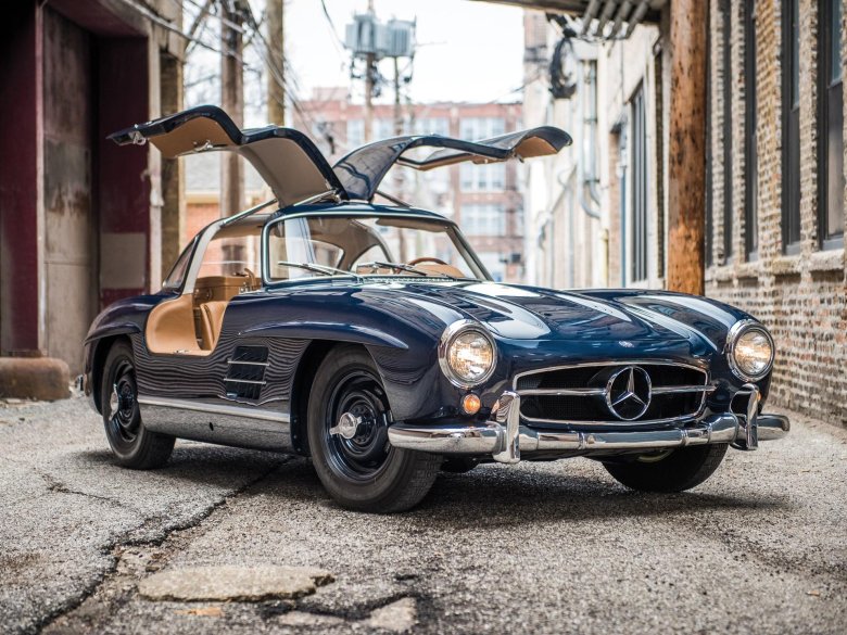 Mercedes benz 300 sl gullwing