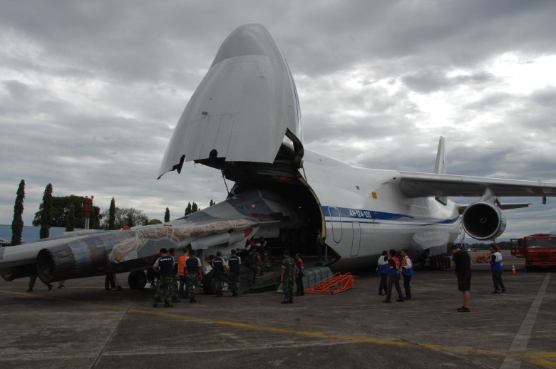 Самолет руслан ан 124